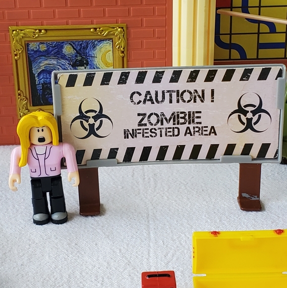 The Abominator, Roblox Action Collection Jailbreak, Roblox Zombie Attack Playset - Picture 11 of 16